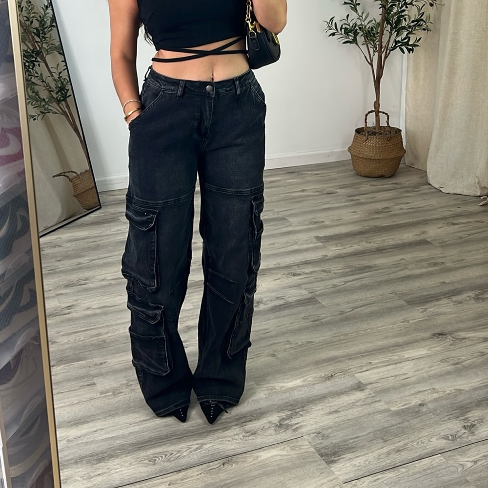 Black Cargo Pants